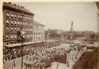 PHOTO ORIGINALE / AUTRICHE "Vienne, 1898, cortège des sociétés de Tir pendant les fêtes du Jubilé de l'Empereur"