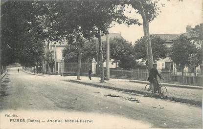 CPA FRANCE 38 "Fures, Avenue Michel Perret".