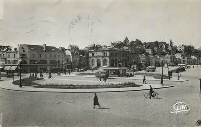 CPSM FRANCE 53 "Laval, Place de la Mairie".