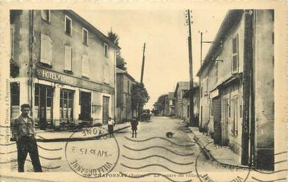 CPA FRANCE 38 "Chaponnay, Le centre du village".