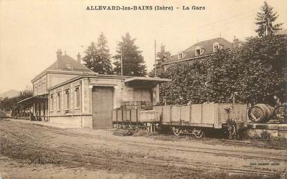 CPA FRANCE 38 "Allevard les Bains, La gare".