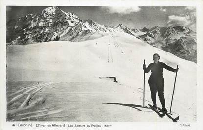 CPSM FRANCE 38 "Allevard, Skieurs au Prailet".