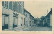 38 Isere CPA FRANCE 38 "Les Avenières, Rue de la Mairie et Hôtel de Ville".