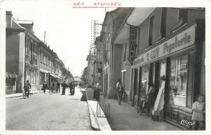 CPSM FRANCE 38 "Les Avenières, Grande rue".