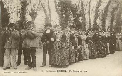 CPA FRANCE 56 "Env. de Lorient, un cortège de Noce"