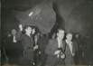 PHOTO ORIGINALE / YOUGOSLAVIE "1950, Incidents de la conférence titiste, arrestation de manifestants"