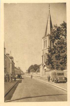 CPA FRANCE 45 "Huisseau sur Mauves, Place de l'église".