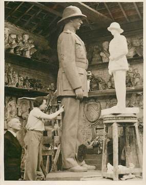 PHOTO ORIGINALE / AFRIQUE "Congo Belge , Léopoldville, 1938, monument du roi Albert Premier"