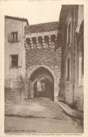 CPA FRANCE 69 "St Symphorien sur Coise, Ancienne ville murée, la porte Riverie".