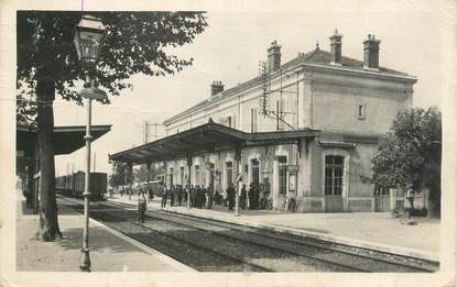 CPSM FRANCE 01 " Sathonay, La gare".