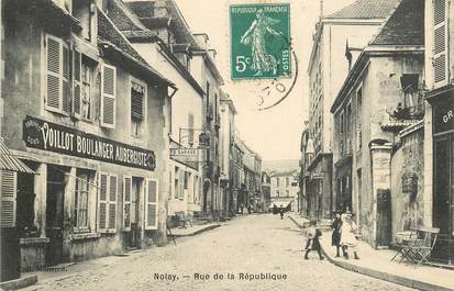 CPA FRANCE 21 " Nolay, rue de la République, Boulangerie Voillot"