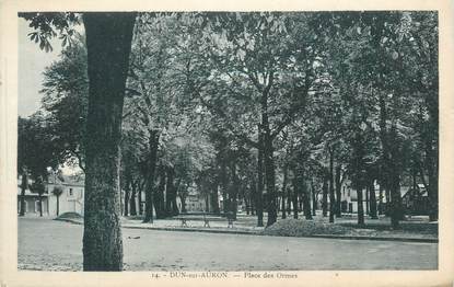 CPA FRANCE 18 " Dun sur Auron, Place des Ormes".