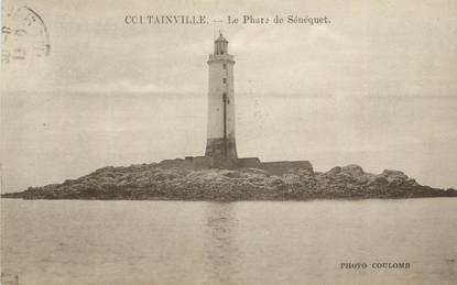 CPA FRANCE 50 "Coutainville, Le phare de Sénéquet".