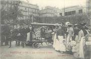 83 Var CPA FRANCE 83 " Toulon, La voiture à âne".