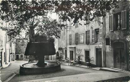 CPSM FRANCE 83 " Barjols, Place de la Mairie".