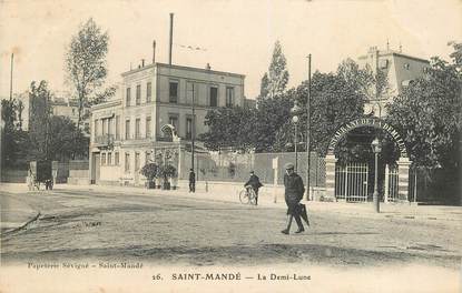 CPA FRANCE 94 "Saint Mandé, la Demi Lune"