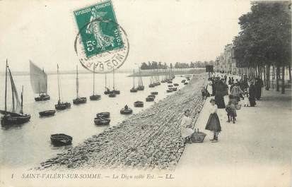 CPA FRANCE 80 "St Valéry sur Somme, La digue côté est".