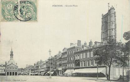 CPA FRANCE 80 " Péronne, Grande Place".