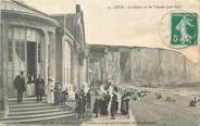 80 Somme CPA FRANCE 80 "Ault, Le casino et les falaises".