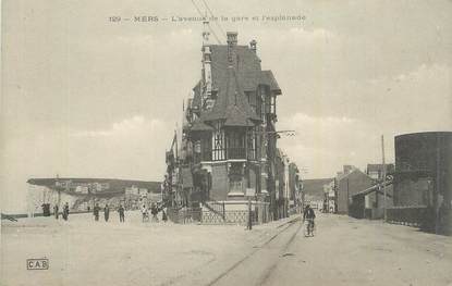 CPA FRANCE 80 "Mer, L'avenue de la gare et l'esplanade".