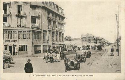 CPA FRANCE 80 "Fort Mahon Plage, Grand Hôtel et avenue de la mer".