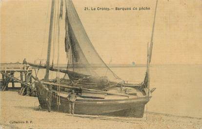 CPA FRANCE 80 "Le Crotoy, Barques de pêche".