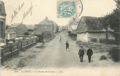 CPA FRANCE 80 "Cayeux sur Mer, Avenue de la gare".