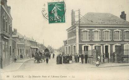 CPA FRANCE 80 "Cayeux sur Mer, La nouvelle Poste et l'avenue Carnot".