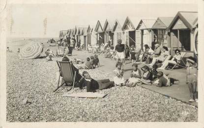 CPSM FRANCE 80 "Cayeux sur Mer, L'esplanade".