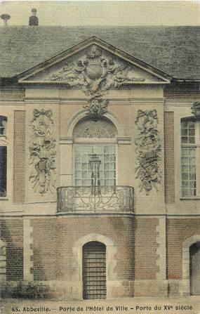 CPA FRANCE 80 "Abbeville, Porte de l'Hôtel de Ville".