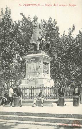 CPA FRANCE 66 "Perpignan, Statue de François Arago".