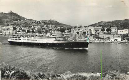CPSM FRANCE 66 "Port Vendres, Le courrier d'Algérie quitte le port".