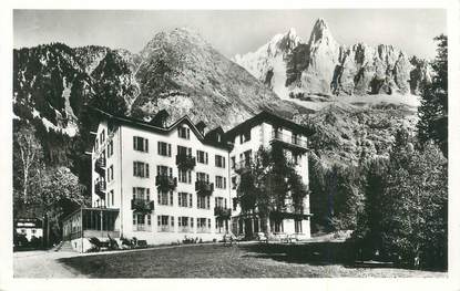 CPSM FRANCE 74 "Les Praz de Chamonix, Hôtel de la Forêt".