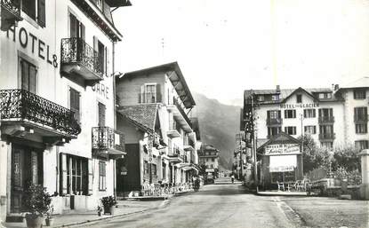 CPSM FRANCE 74 "Argentière, Rue principale".