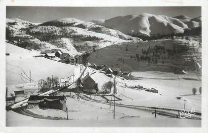 CPSM FRANCE 06 "Beuil, Vue prise de la route des Launes".