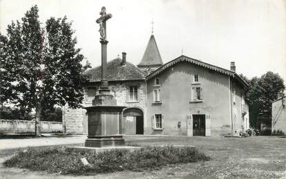 CPSM FRANCE 42 " Ste Foy St Sulpice, La place".