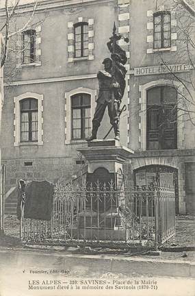 CPA  FRANCE 05 "Savines, Place de la Mairie, monument aux morts"