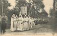 CPA FRANCE 29 "Plougastel Daoulas, La procession de jeunes filles portant la vierge". / FOLKLORE