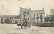 29 Finistere CPA FRANCE 29 "Pont l'Abbé, La place Dumahallec'h, entrée des Urselines".