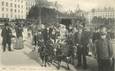 CPA FRANCE 69 "Lyon, Place Bellecour, La voiture aux chèvres"./ ATTELAGE DE CHEVRES