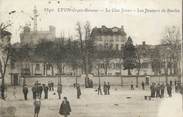 69 RhÔne CPA FRANCE 69 "Lyon Croix Rousse, Le Clos Jouve les joueurs de boules". / BOULE/ QUARTIER DE LYON