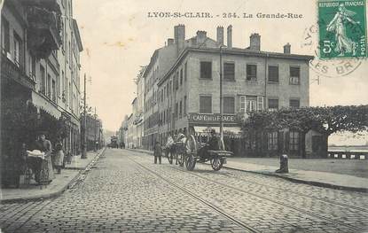 CPA FRANCE 69 "Lyon, St Clair, La grande rue". /QUARTIER DE LYON