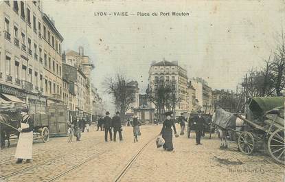 CPA FRANCE 69 "Lyon Vaise, Place du Port Mouton" /QUARTIER DE LYON