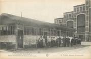 69 RhÔne CPA FRANCE 69 "Lyon, L'éclairage électrique, Usine de matériel de guerre, Vue du bureeau d'embauche".