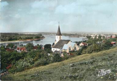 CPSM FRANCE 76 "Le Trait, L'église et la vallée de la Seine".