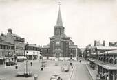 76 Seine Maritime CPSM FRANCE 76 " Yvetot, Place de l'église".