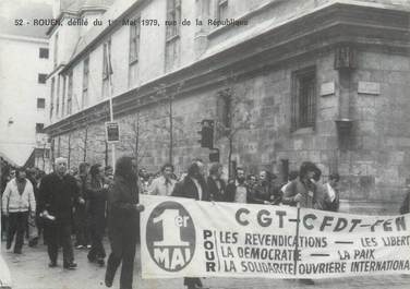 CPSM FRANCE 76 "Rouen, Défilé du 1er mai 1979".