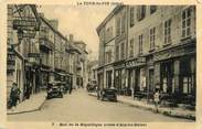 38 Isere CPA FRANCE 38 "La Tour du Pin, Rue de la République".