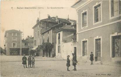 CPA FRANCE 38 " St Marcellin, La Gendarmerie".