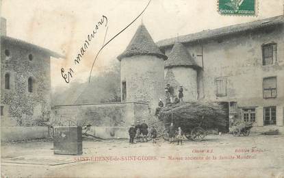 CPA FRANCE 38 "St Etienne de St Geoirs, Maison ancienne de la famille Mandrin".